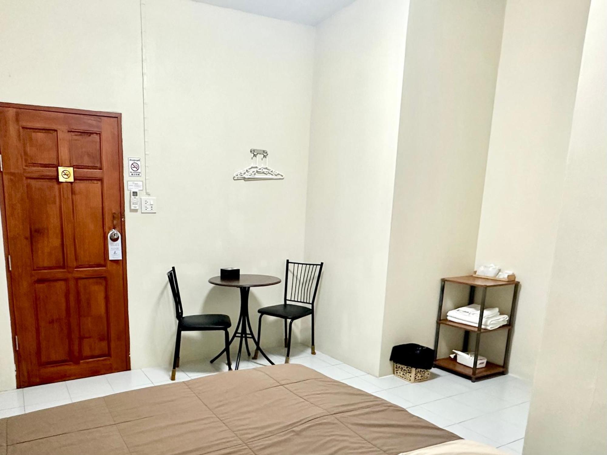 Pd Hostel بانكوك المظهر الخارجي الصورة
