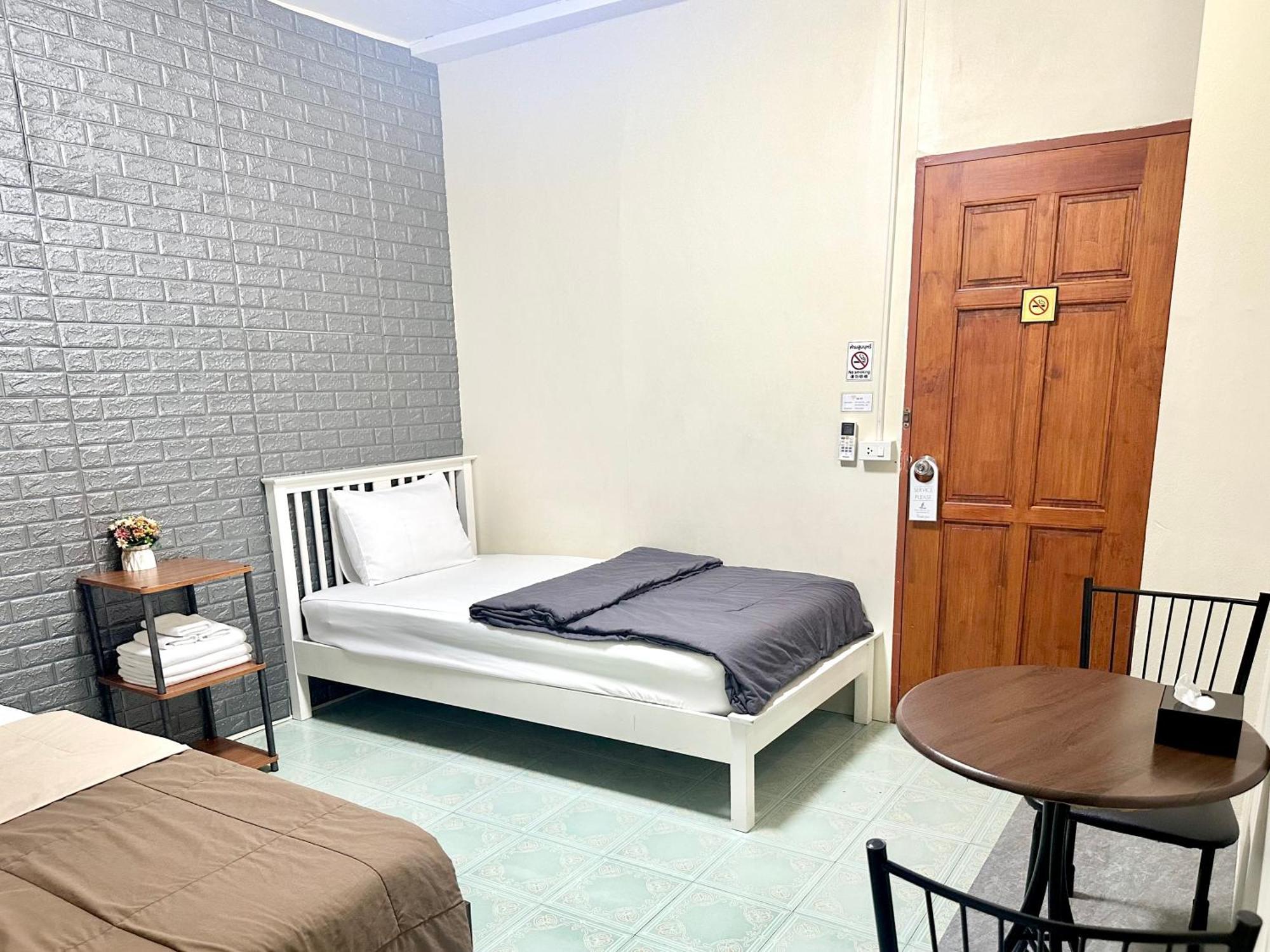 Pd Hostel بانكوك المظهر الخارجي الصورة